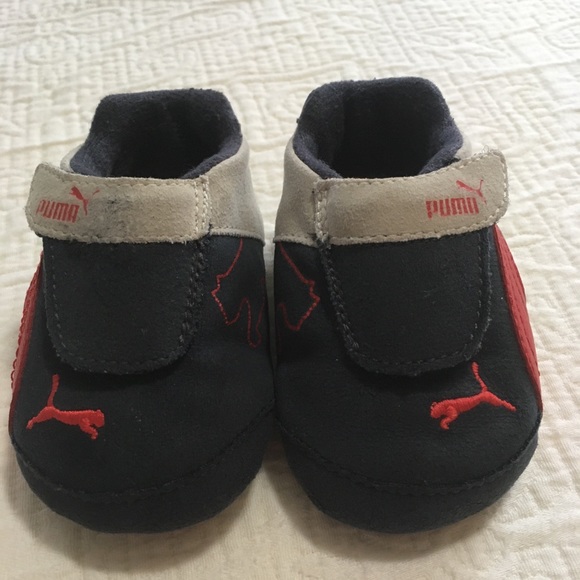 Sz2 (4/$20) Puma Baby Soft Shoes - Picture 5 of 14